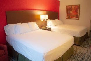 Hotel Baymont By Wyndham Ferndale/Royal Oak Habitación foto